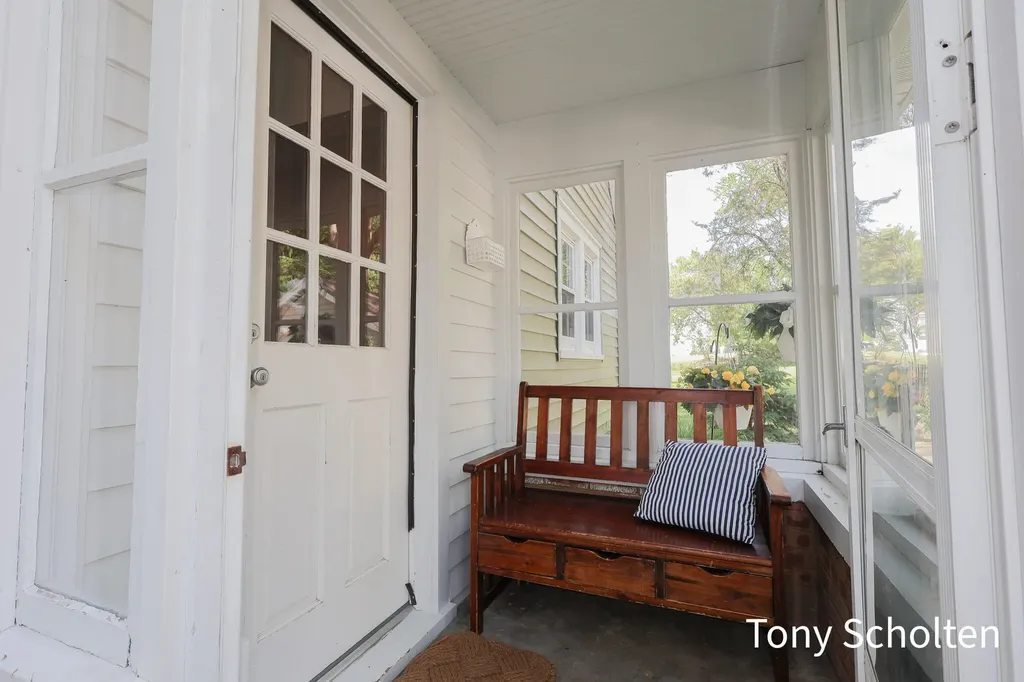 3579 Perry Street Jamestown Charter Township MI 49426