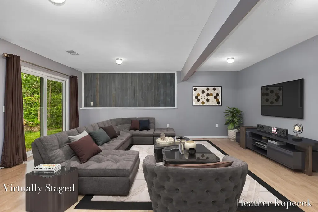 1663 Barnsley Court SE Lowell Charter Township MI 49331