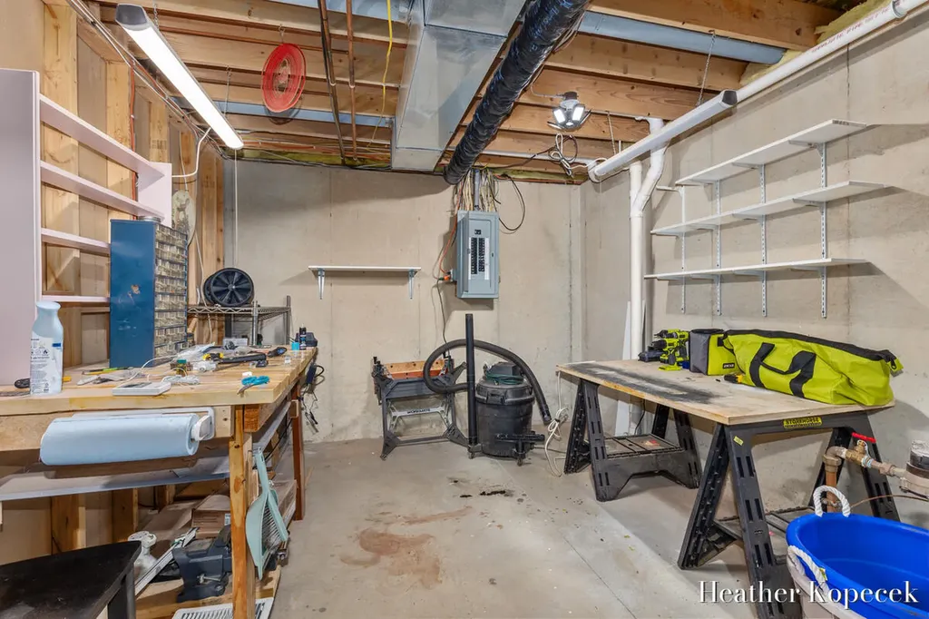 1663 Barnsley Court SE Lowell Charter Township MI 49331