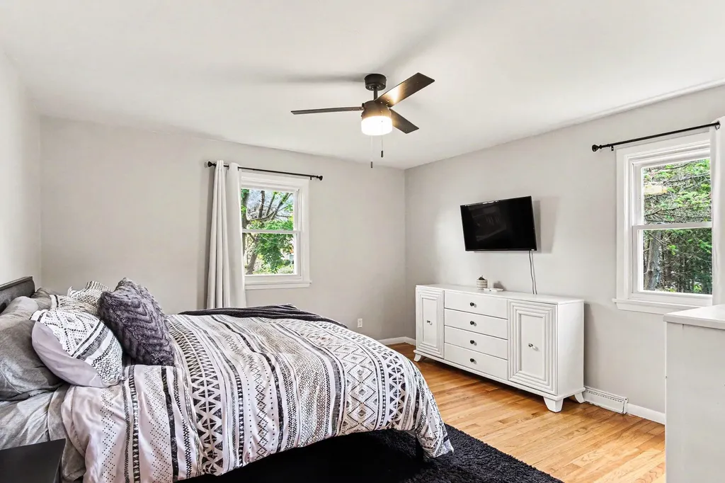 1112 Marion Avenue Grand Haven City MI 49417
