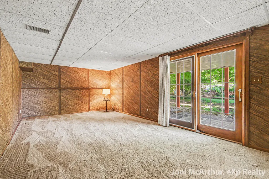 2545 Eastlake Court SW Grandville City MI 49418