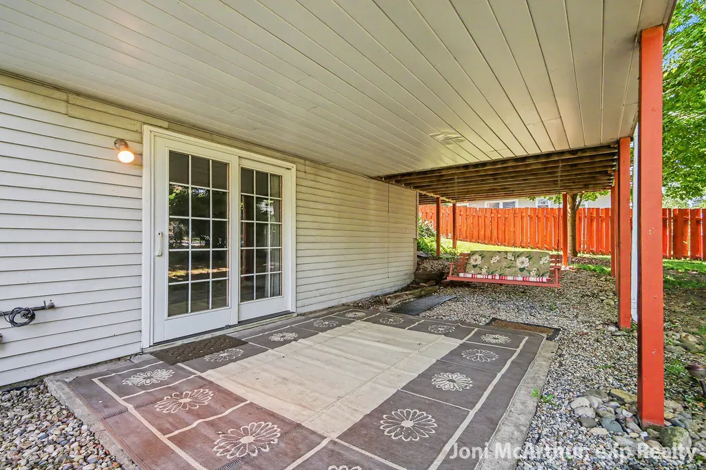 2545 Eastlake Court SW Grandville City MI 49418
