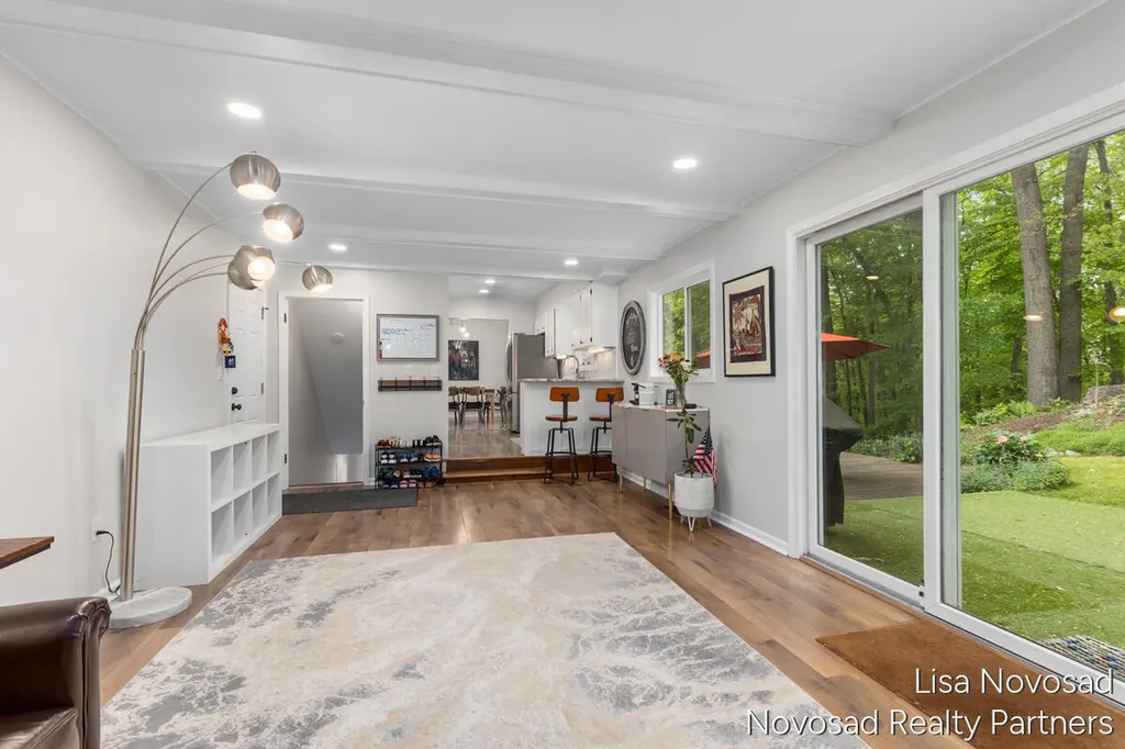485 Edgeworthe Drive SE Ada Township MI 49301