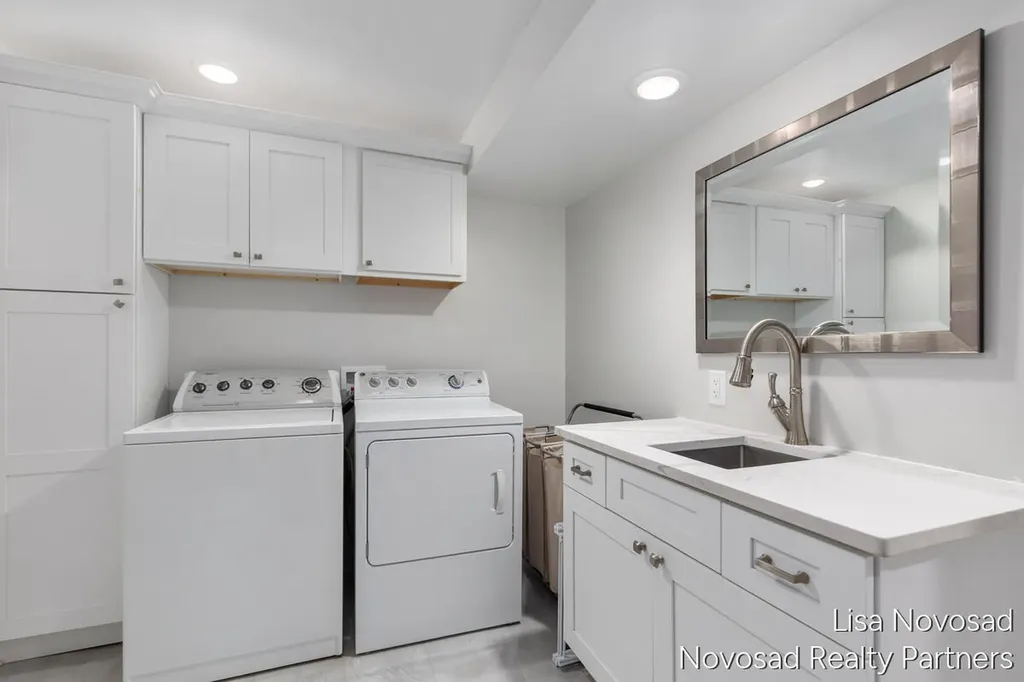 485 Edgeworthe Drive SE Ada Township MI 49301