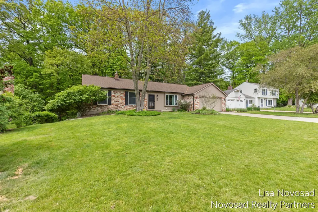 485 Edgeworthe Drive SE Ada Township MI 49301
