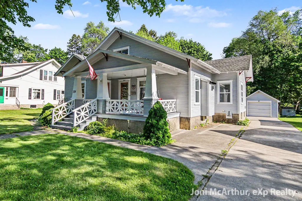 504 W Grove Street Greenville City MI 48838