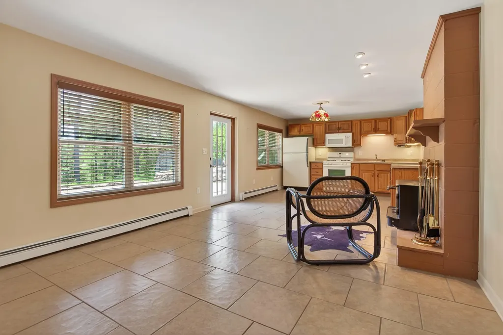 3311 Dorais Drive NE Grand Rapids City MI 49525