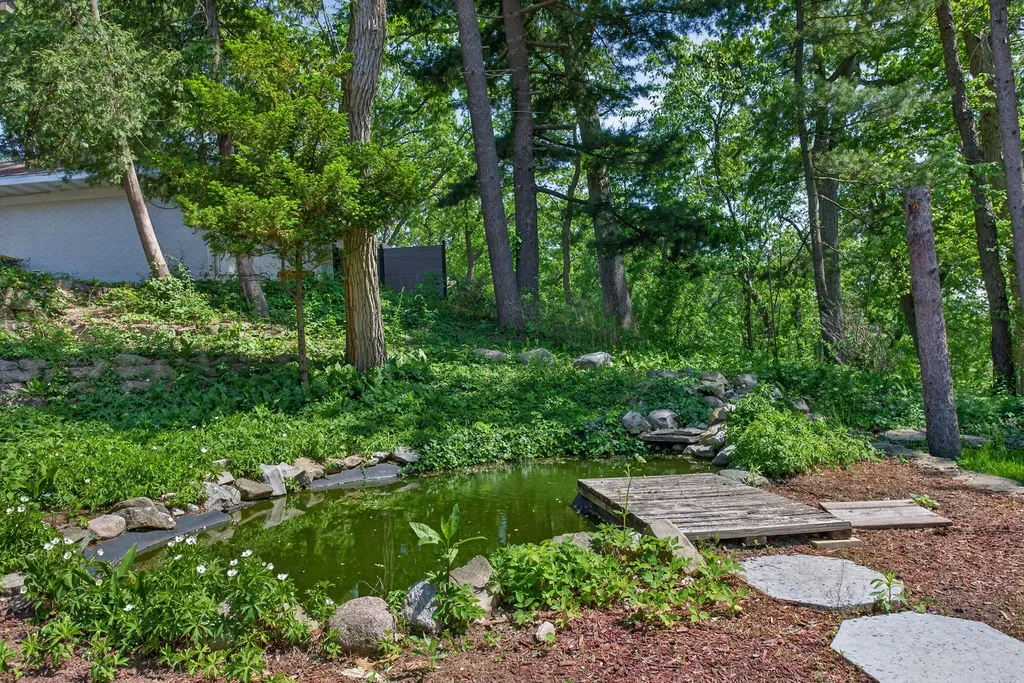 3311 Dorais Drive NE Grand Rapids City MI 49525