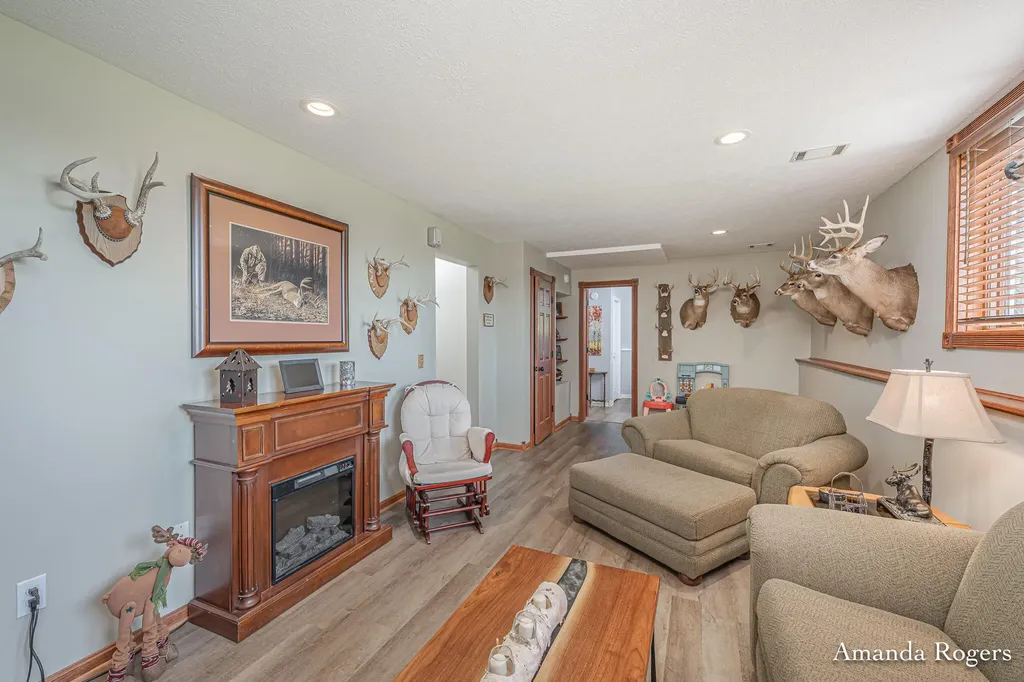 1072 Cumberland Avenue SE Vergennes Township MI 49331