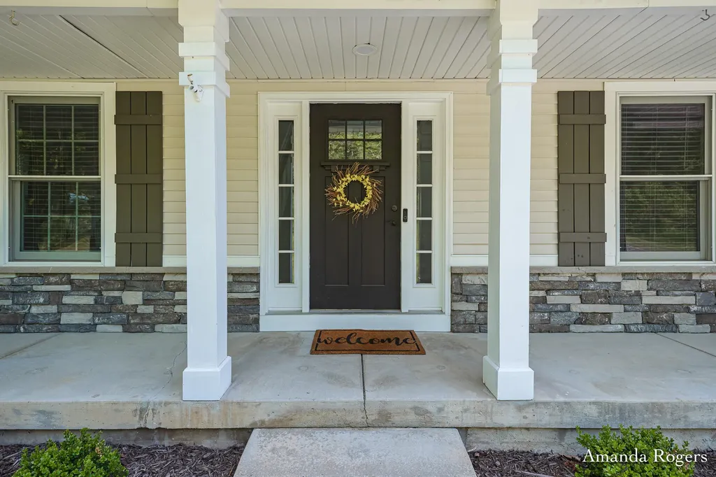 1072 Cumberland Avenue SE Vergennes Township MI 49331