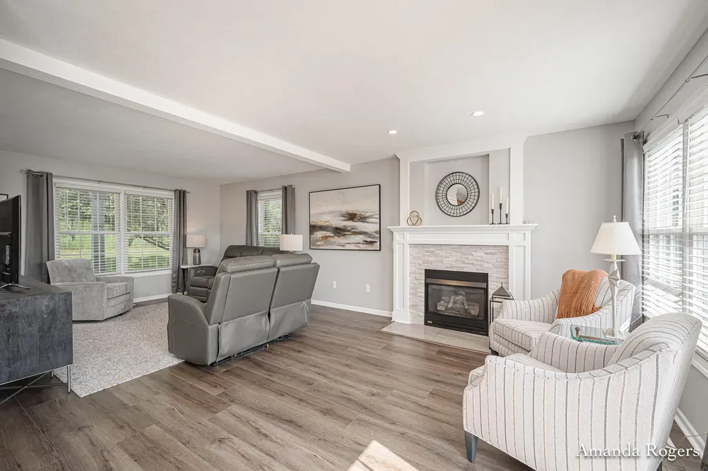 1072 Cumberland Avenue SE Vergennes Township MI 49331