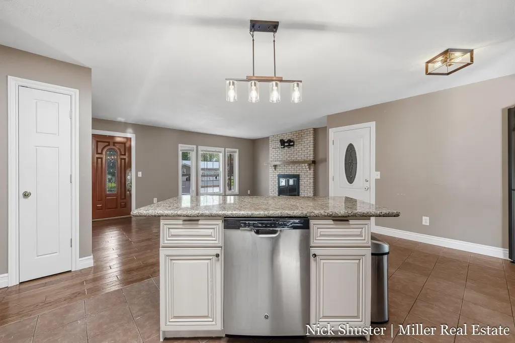 115 W North Street Hastings City MI 49058