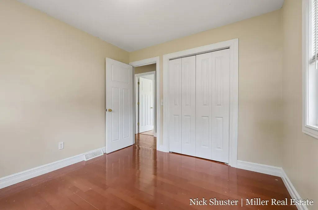 115 W North Street Hastings City MI 49058