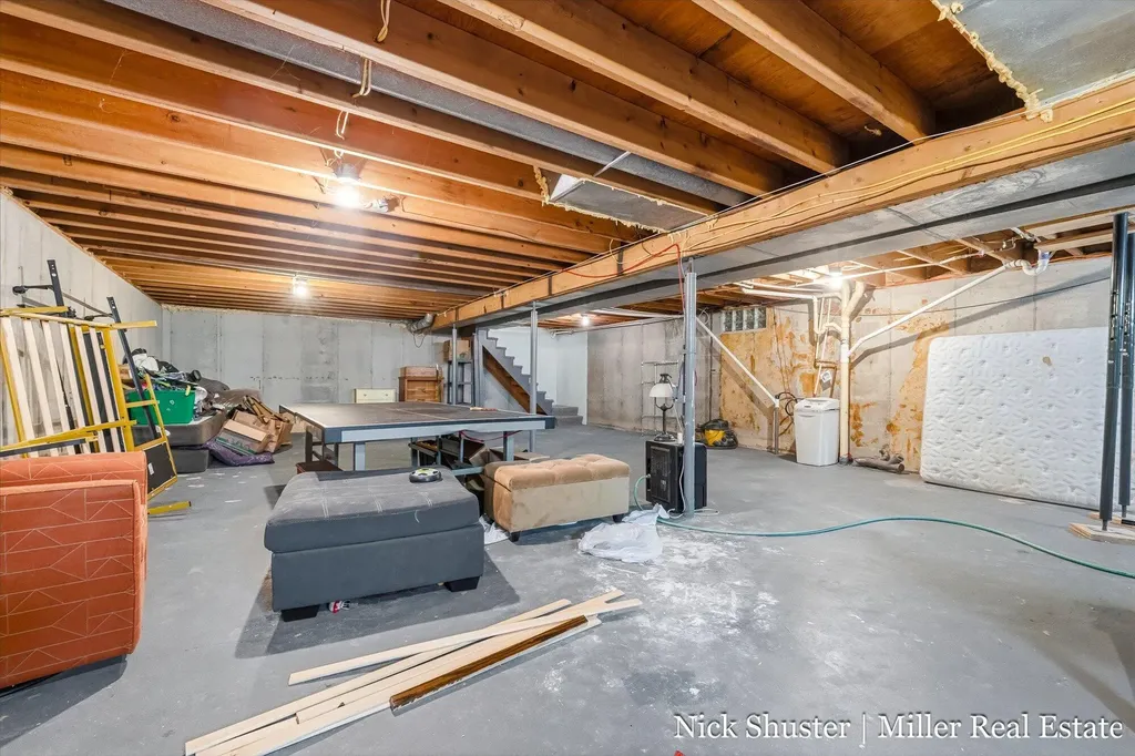 115 W North Street Hastings City MI 49058
