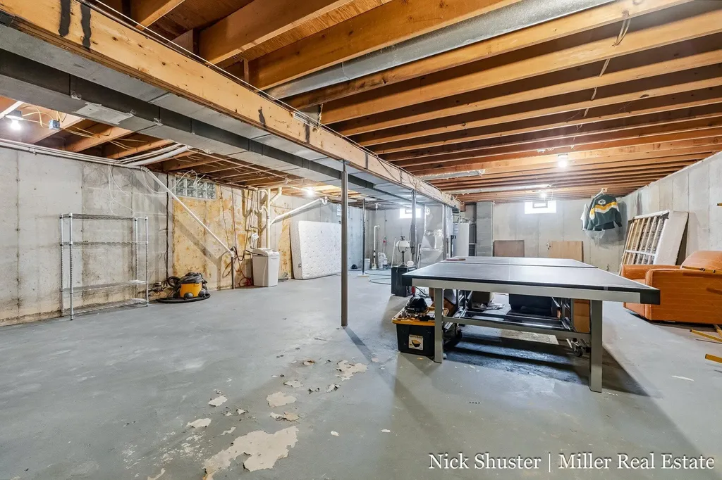 115 W North Street Hastings City MI 49058