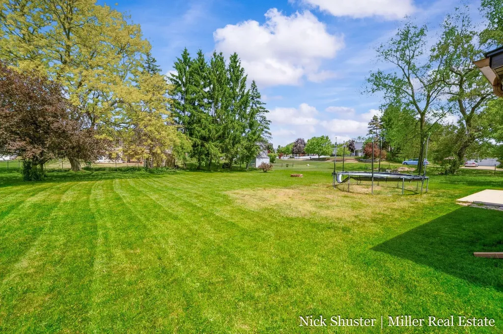 115 W North Street Hastings City MI 49058