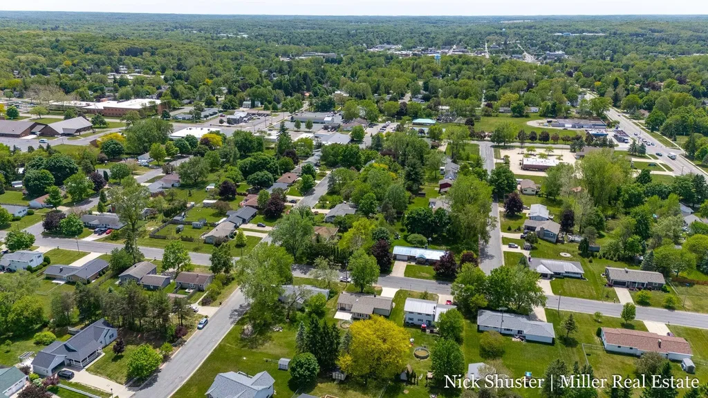 115 W North Street Hastings City MI 49058