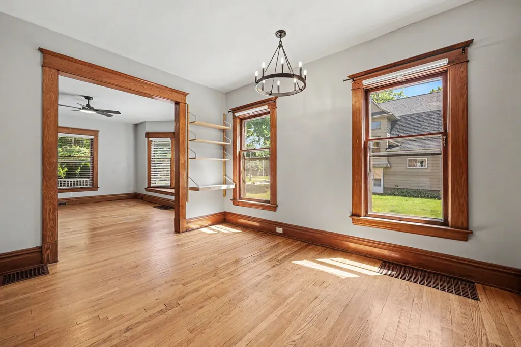 3271 Coit Avenue NE Grand Rapids City MI 49525
