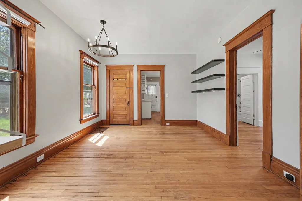 3271 Coit Avenue NE Grand Rapids City MI 49525