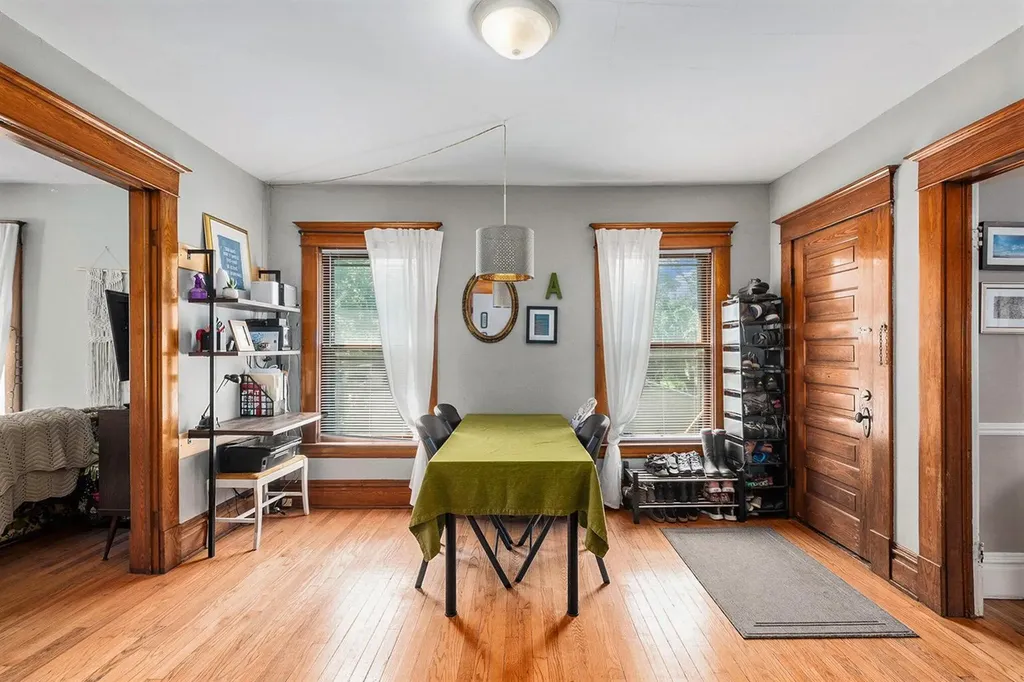 3271 Coit Avenue NE Grand Rapids City MI 49525