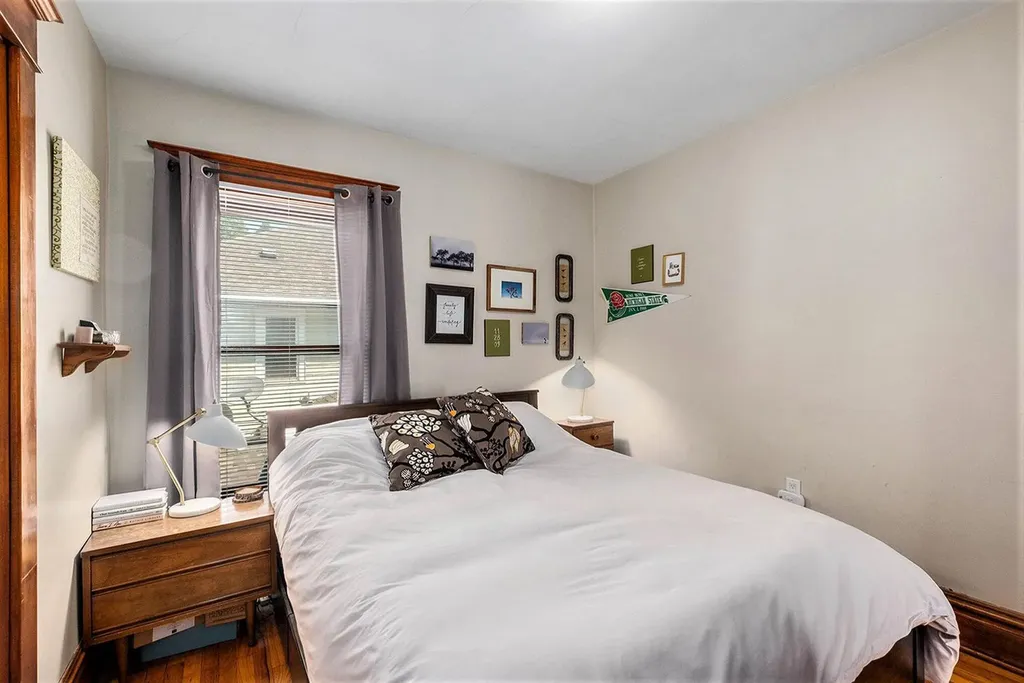 3271 Coit Avenue NE Grand Rapids City MI 49525