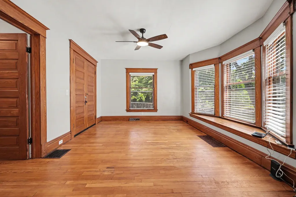 3271 Coit Avenue NE Grand Rapids City MI 49525