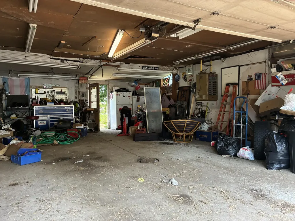 2028 Denwood Avenue SW Wyoming City MI 49509