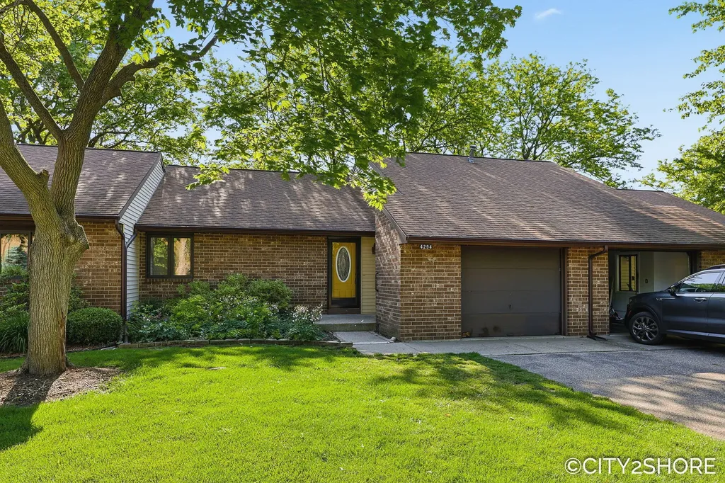 4294 Indian Spring Drive SW Grandville City MI 49418