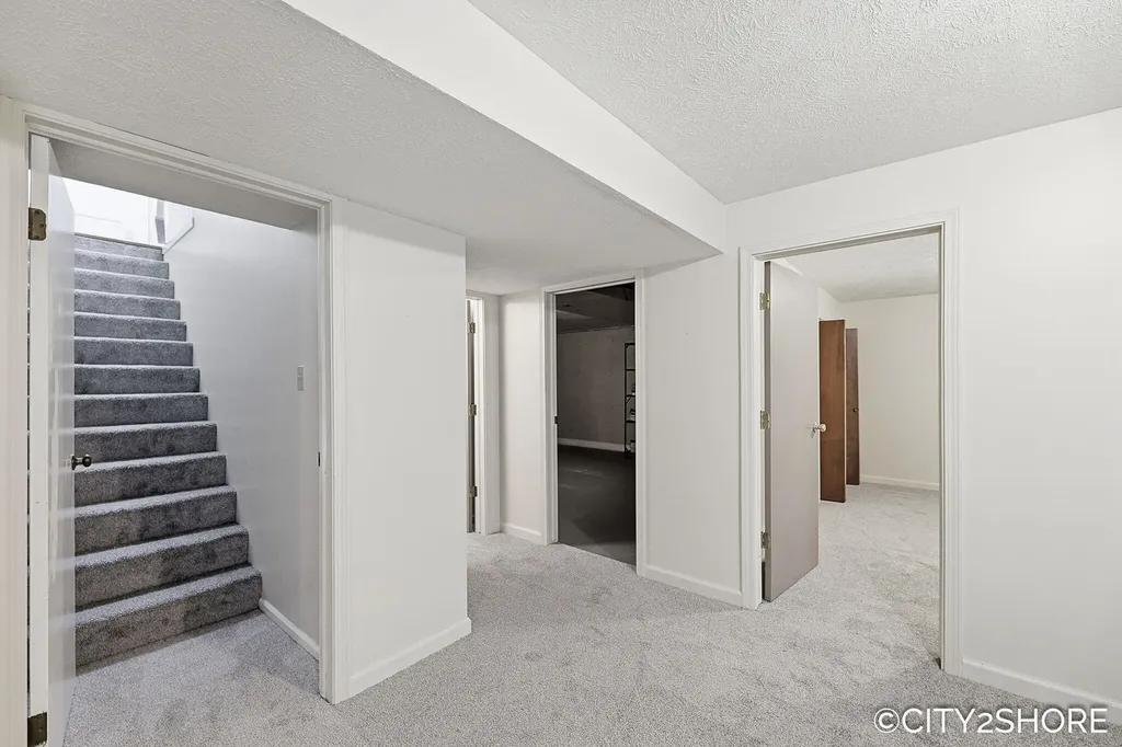 4294 Indian Spring Drive SW Grandville City MI 49418