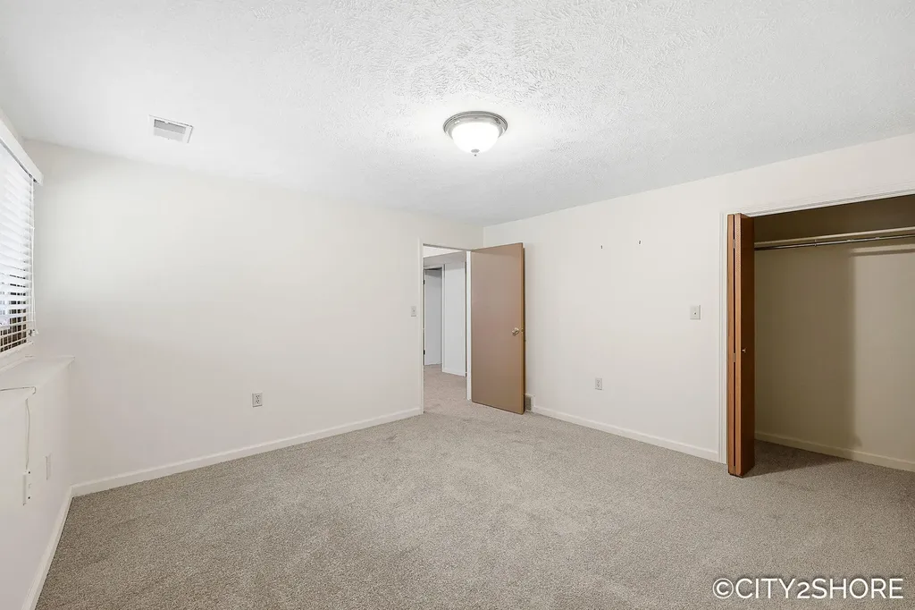 4294 Indian Spring Drive SW Grandville City MI 49418