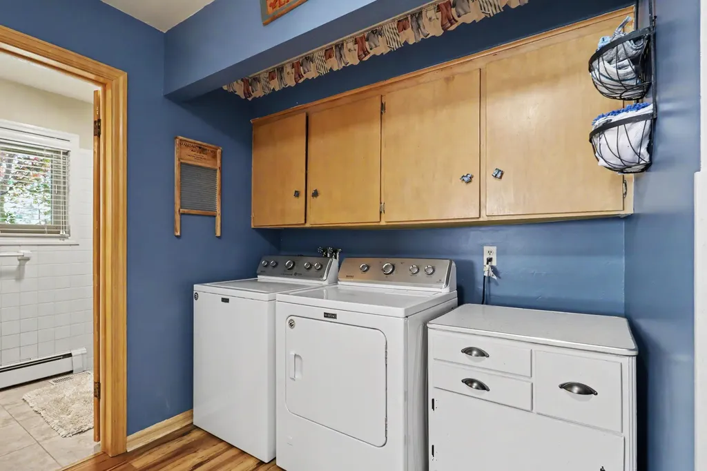 3666 Aaron Avenue SW Grandville City MI 49418