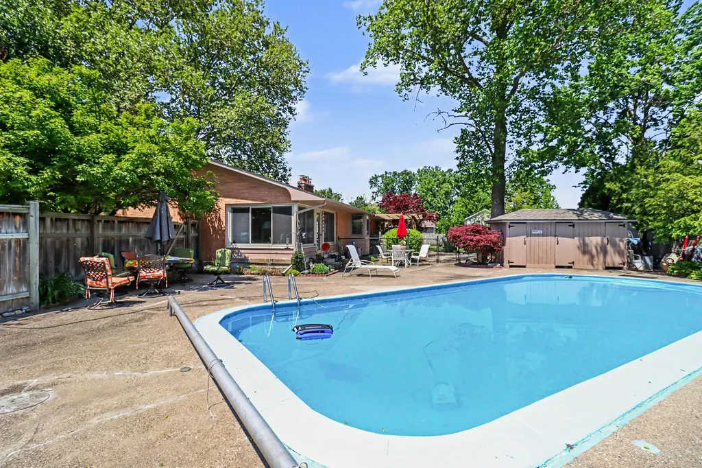 3666 Aaron Avenue SW Grandville City MI 49418