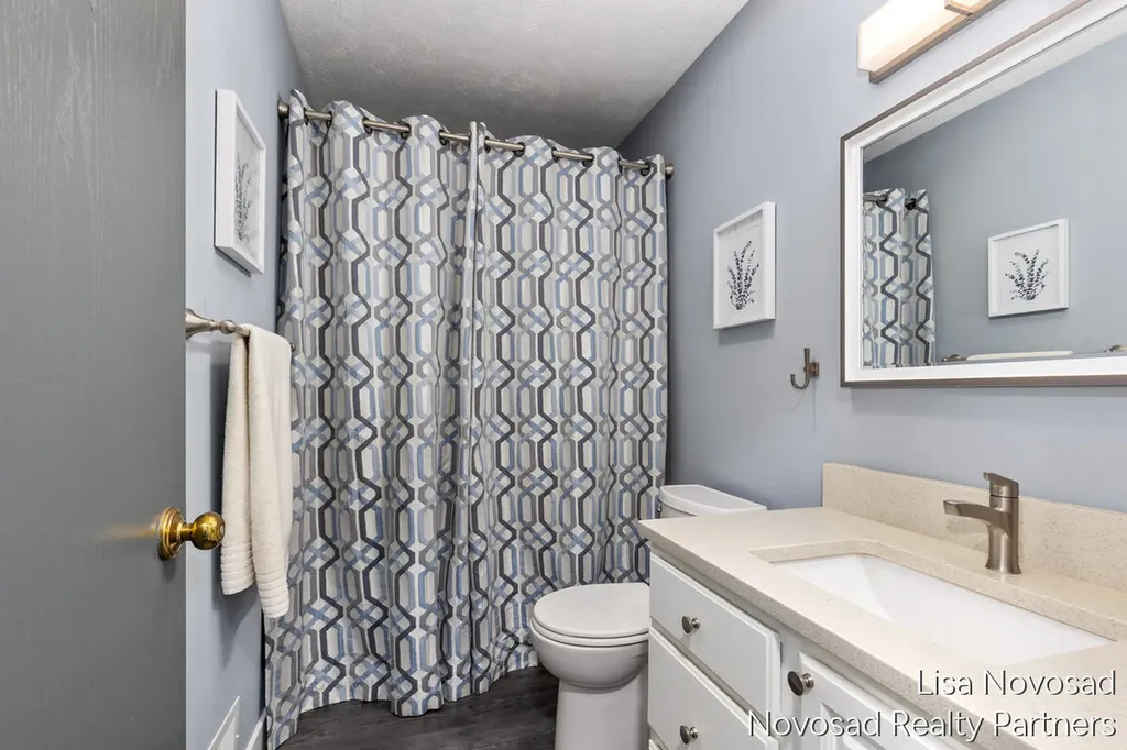 9865 Bergy Avenue SE Bowne Township MI 49302