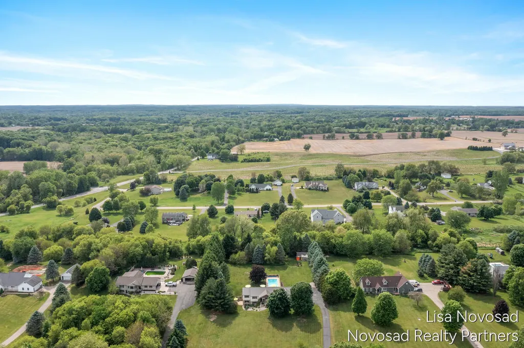 9865 Bergy Avenue SE Bowne Township MI 49302