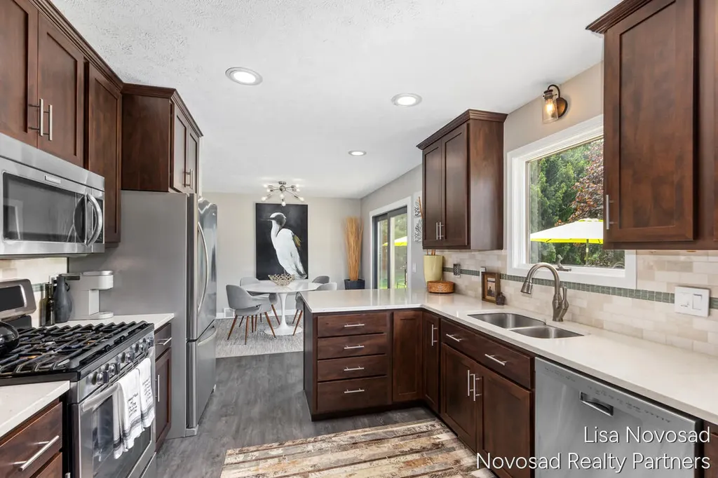 9865 Bergy Avenue SE Bowne Township MI 49302