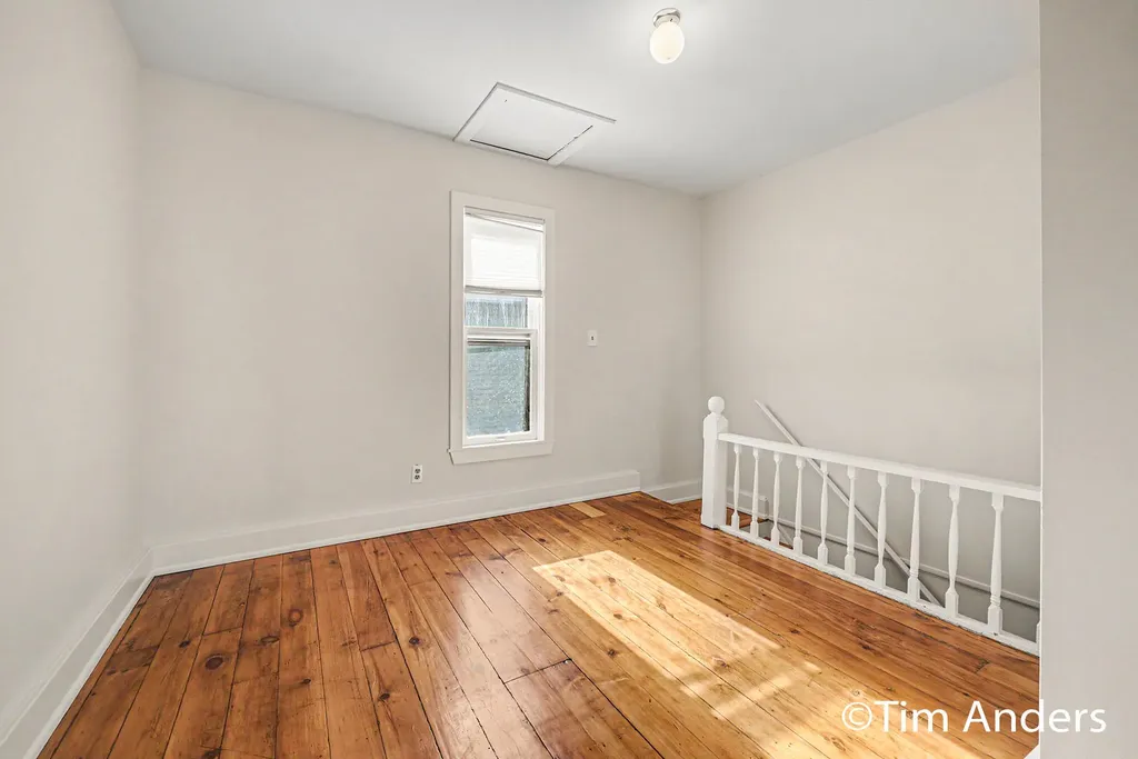 816 Innes Street NE Grand Rapids City MI 49503