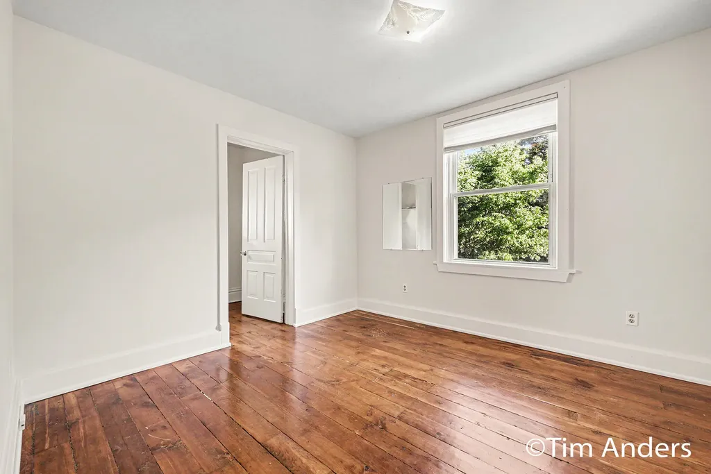 816 Innes Street NE Grand Rapids City MI 49503