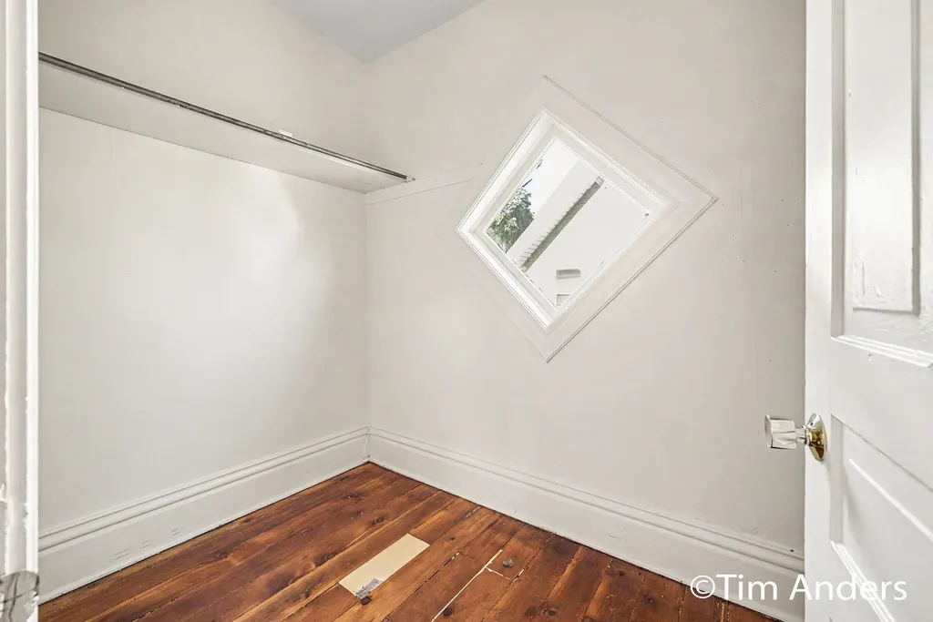 816 Innes Street NE Grand Rapids City MI 49503