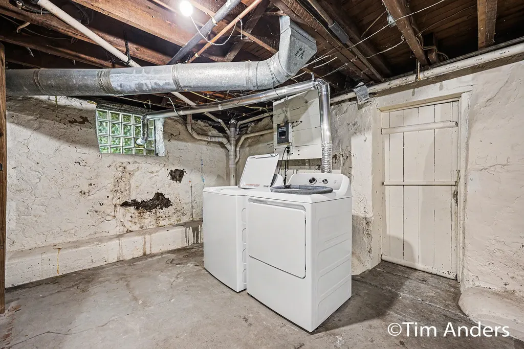 816 Innes Street NE Grand Rapids City MI 49503