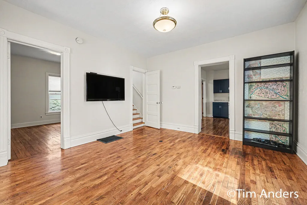 816 Innes Street NE Grand Rapids City MI 49503