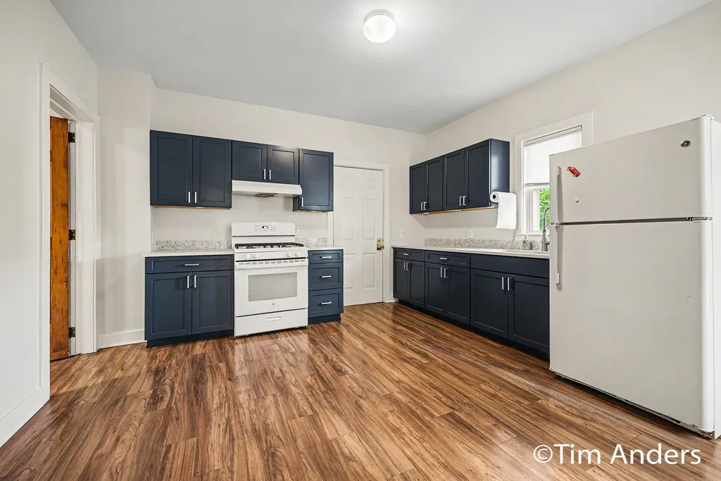 816 Innes Street NE Grand Rapids City MI 49503