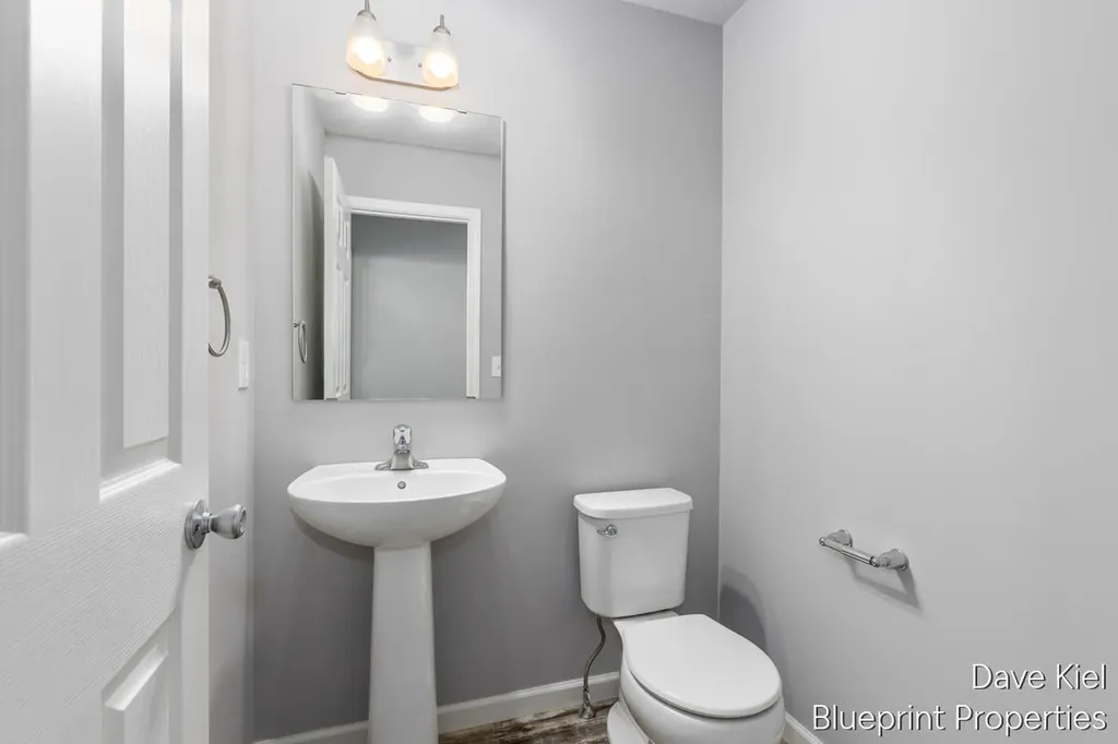 445 Oak View Drive Middleville Village MI 49333