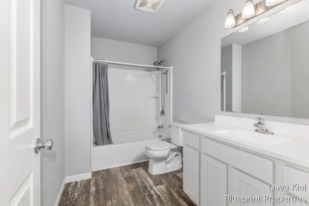 445 Oak View Drive Middleville Village MI 49333