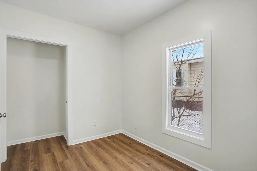 452 Leonard Avenue Muskegon City MI 49442