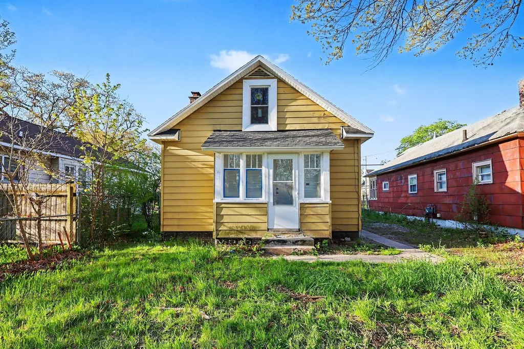 452 Leonard Avenue Muskegon City MI 49442