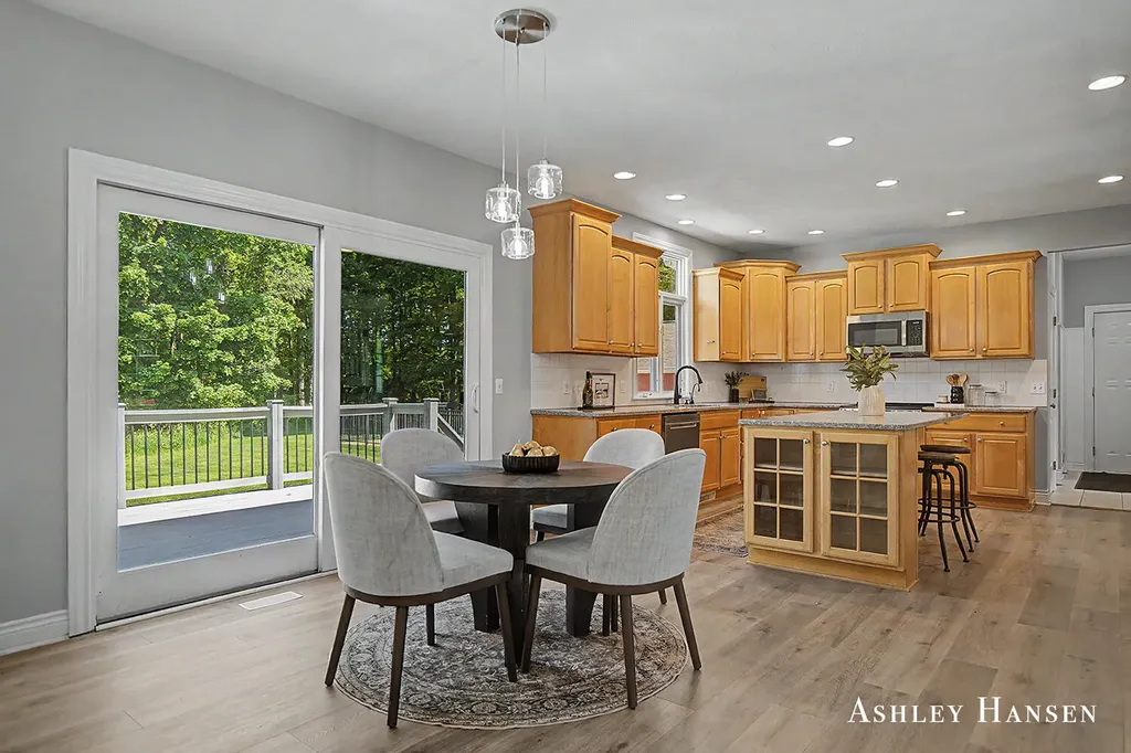 7085 Hidden Ridge Drive SE Cascade Charter Township MI 49546