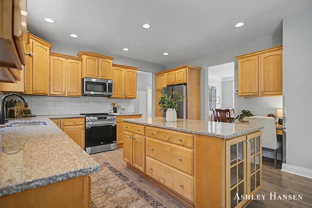 7085 Hidden Ridge Drive SE Cascade Charter Township MI 49546