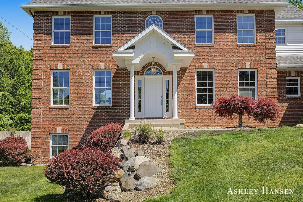 7085 Hidden Ridge Drive SE Cascade Charter Township MI 49546