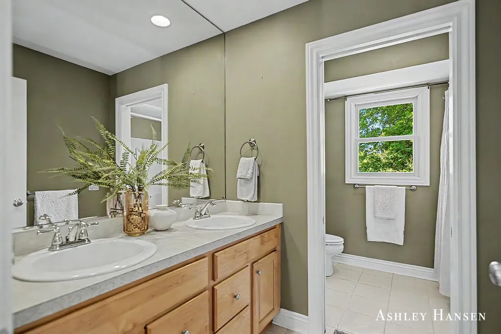 7085 Hidden Ridge Drive SE Cascade Charter Township MI 49546