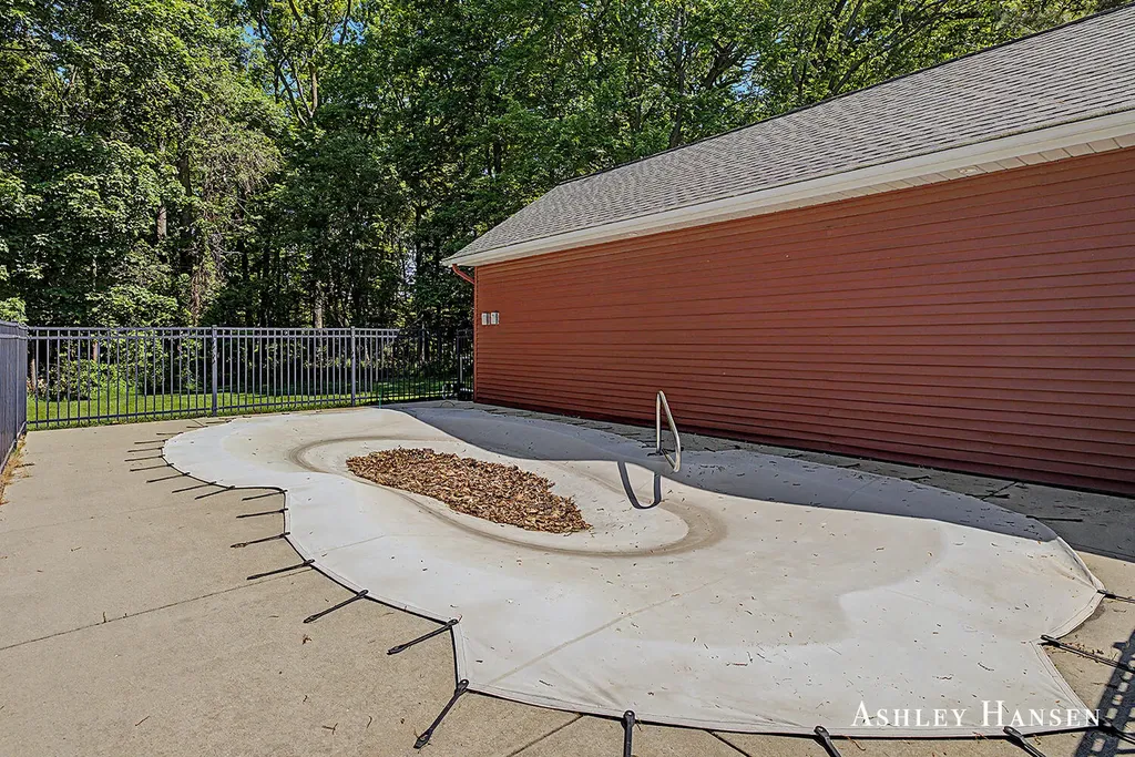 7085 Hidden Ridge Drive SE Cascade Charter Township MI 49546